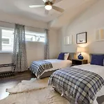 Holiday home Songbird Ab