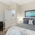 Spacious Modern Ranch 5 Miles To Downtown * Nashville