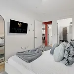 Hyve Apartment