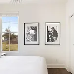 Hart Buyout 2 By Avantstay Two Town W Stunning Amenities Design Apartment *