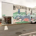 Apartment Steps From Hillsboro Village, Downtown 9 Mins Away Nashville