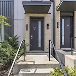 Holiday home Brand New Views Karaoke Near Downtown Nashville