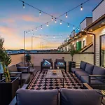Rooftop Hot Tub Views Pac-man Pool Table *