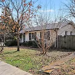 Cozy Nashville Gem In 12 South