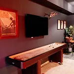 Luxury Cowboy Speakeasy, Billiards 3Min To Stadium