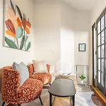 Notes Of Southern Charm - Walkable To Food & Shops