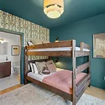 Holiday home Skyline Views Rooftop Retreat Fire Pit Grill Nashville