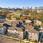 Hart Suite Buyout 6 By Avantstay Two Nashville Town Houses W Stunning Amenities Design