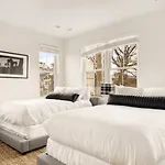 Hart Buyout 2 By Avantstay Two Town W Stunning Amenities Design Apartment Nashville