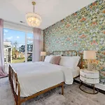 Designer - The Gulch - Private Rooftop