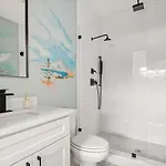 Holiday home True Hue - Private Patio - Mins To Broadway Nashville