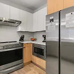 Holiday home Hyve - Boho Bliss - 3 Bedroom - Located In Sobro *