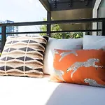 Hyve - Boho Bliss - 3 Bedroom - Located In Sobro