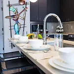 Flora - Odyssey - Heart Of Midtown Holiday home Nashville