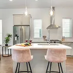 Hurst House - 4 Stylish Homes - Mins To Germantown Holiday home Nashville