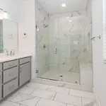 Hurst House - 4 Stylish Homes - Mins To Germantown Holiday home