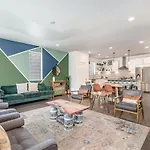 Holiday home Riff & Rest - 2 Stylish Homes - Mins To Germantown Nashville