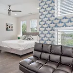 Hurst House - 4 Stylish Homes - Mins To Germantown Holiday home Nashville