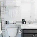 The Vinyl At Music Row - 1 Bedroom