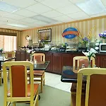 Express W-i40 By Ihg Hotel 3*