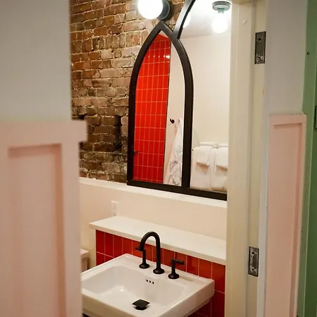 The Russell Hotel 3*