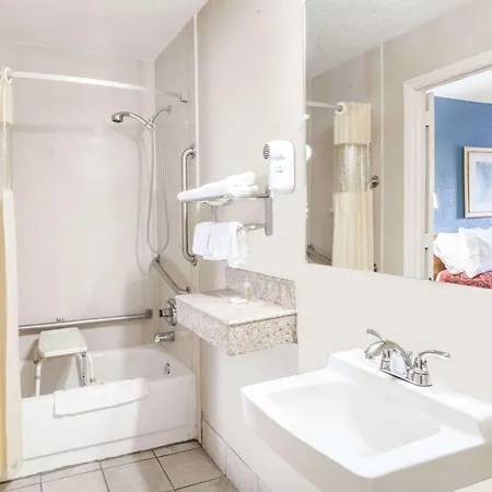 Days By Wyndham N Opryland/grand Ole Opry Motel 2*