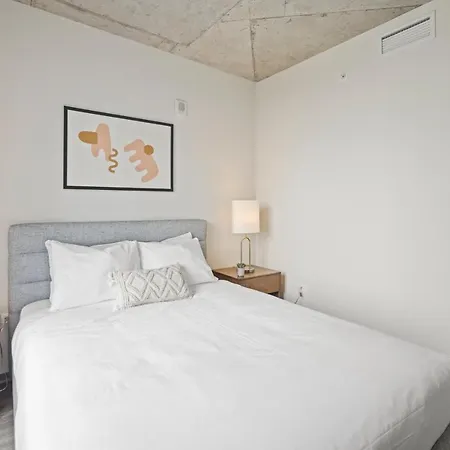 Placemakr Premier Sobro 5*