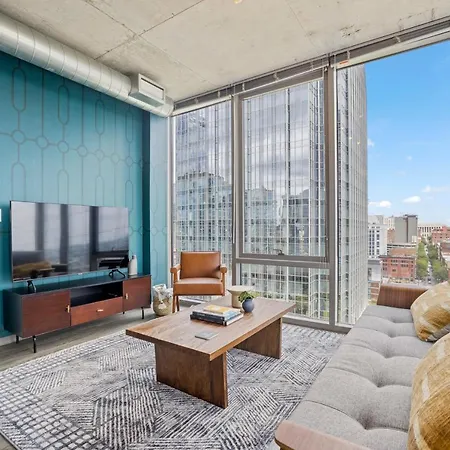Placemakr Premier Sobro Hotel