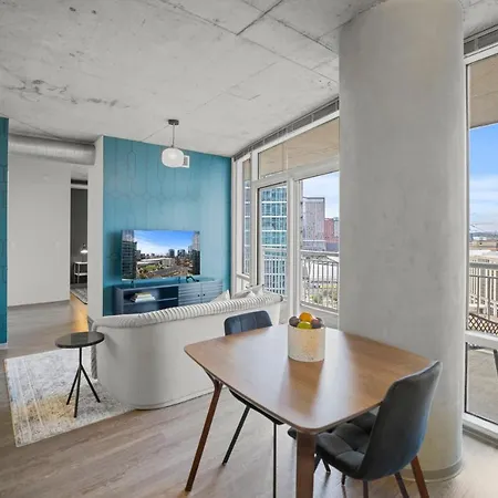 Hotel Placemakr Premier Sobro 5*