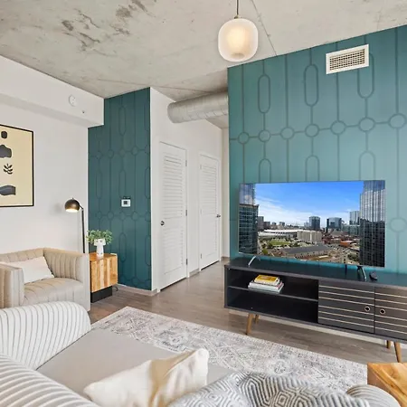 Placemakr Premier Sobro Hotel 5*