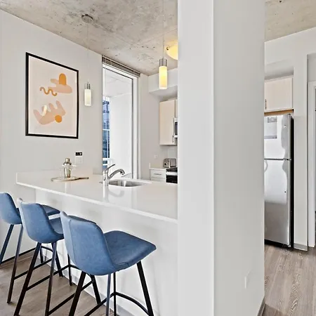 Placemakr Premier Sobro Hotel 5*