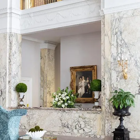 Hotel The Hermitage 5*