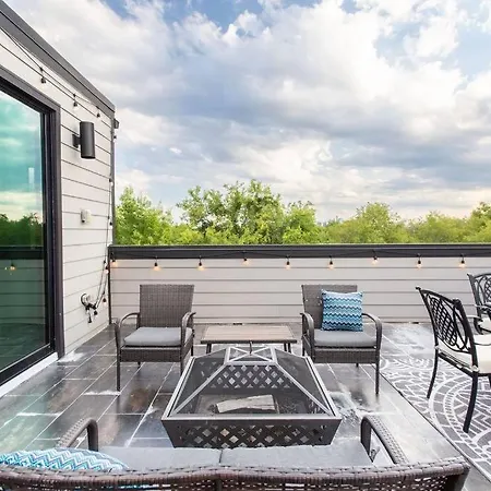 Brand New. Bad To The Bone, Sexy East 3 Story House! Nashville