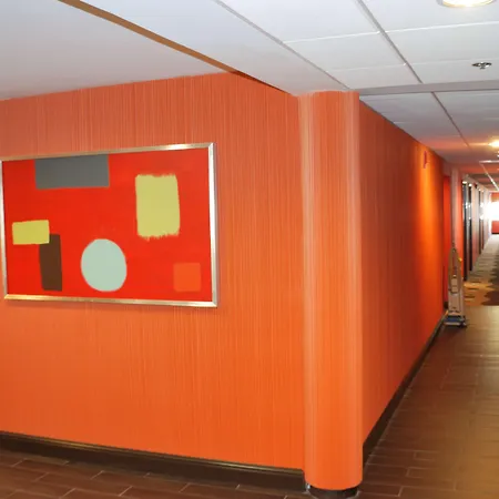 Express W-i40 By Ihg 3*