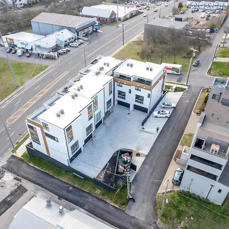 The Opry Downtown Luxe - Rooftop Cityview-karaoke Holiday home Nashville