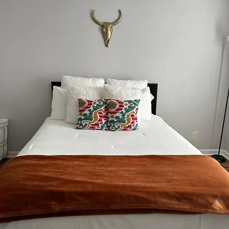 Goddessliving Luxury Town *