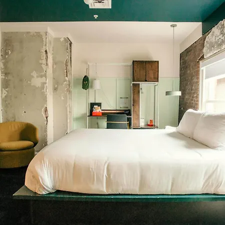Hotel The Russell Nashville