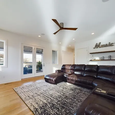 The Grove - Private Yard - 4 Mins To Broadway Nashville