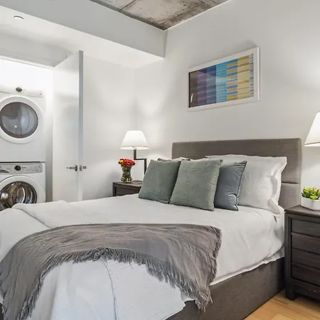 Contemporary City Living In * Nashville