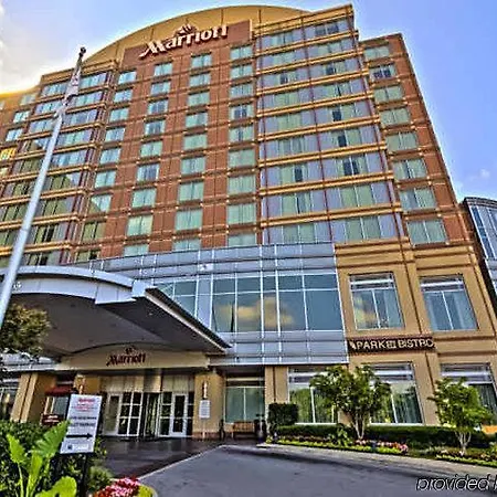Marriott At Vanderbilt Hotel