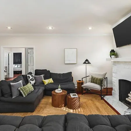 Platinum On Music Row Renovated And Near Downtown Apartment *