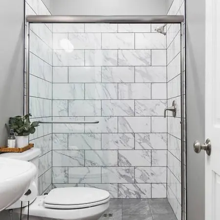 Apartment Platinum On Music Row Renovated And Near Downtown Nashville