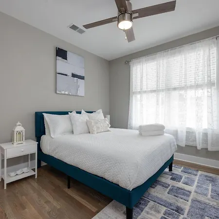 Cobalt Mustang - 2 Bedroom - 2 Mins To Tsu Holiday home Nashville
