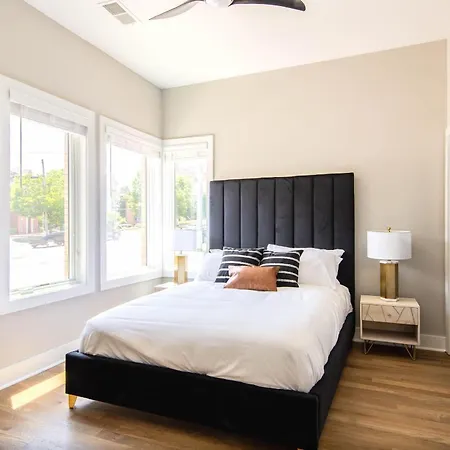 Triple Luxe - Sleeps 36 - Three Lavish Midtown Homes Nashville