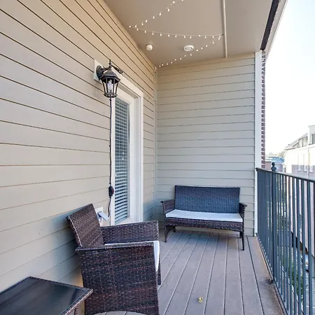 Apartment Lipstick & Boots - Luxury 3-level With Private Garage Near Music Row