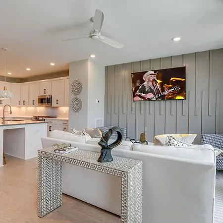 - 1308 Montgomery Ave Unit 2 Nashville