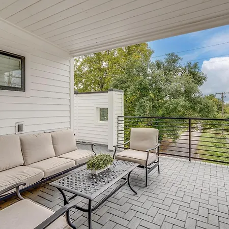 - 1308 Montgomery Ave Unit 2 Holiday home