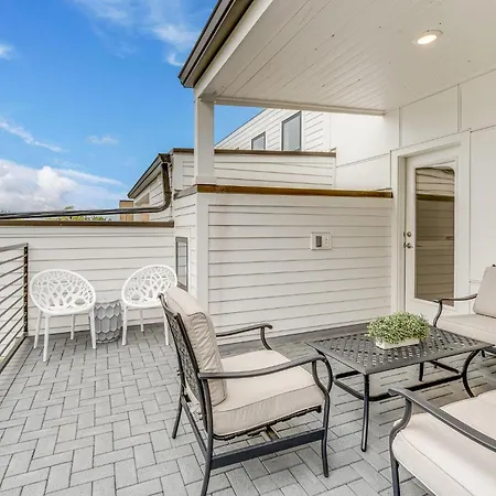 - 1308 Montgomery Ave Unit 2 * Nashville