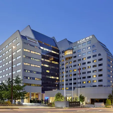 Loews At Vanderbilt Plaza 4*