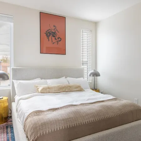 Apartment Outrider 1014 By Avantstay Private Balcony Minutes To Broadway Downtown